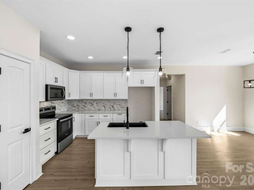 142 Brat Way, Salisbury, NC 28147.  MLS# CAR4430538, YatesRealty ID 54664. 