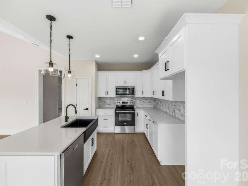 142 Brat Way, Salisbury, NC 28147.  MLS# CAR4430538, YatesRealty ID 54664. 