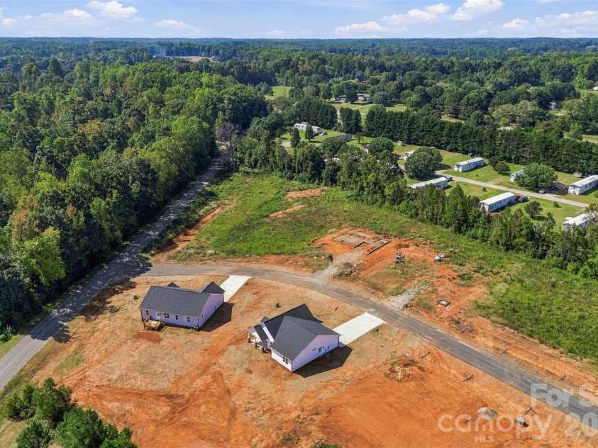 142 Brat Way, Salisbury, NC 28147.  MLS# CAR4430538, YatesRealty ID 54664. 