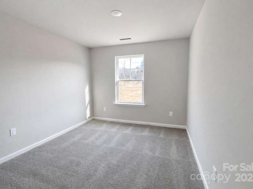 4729 Muskogee Drive, Charlotte, NC 28212.  MLS# CAR4334574, YatesRealty ID 54664. 