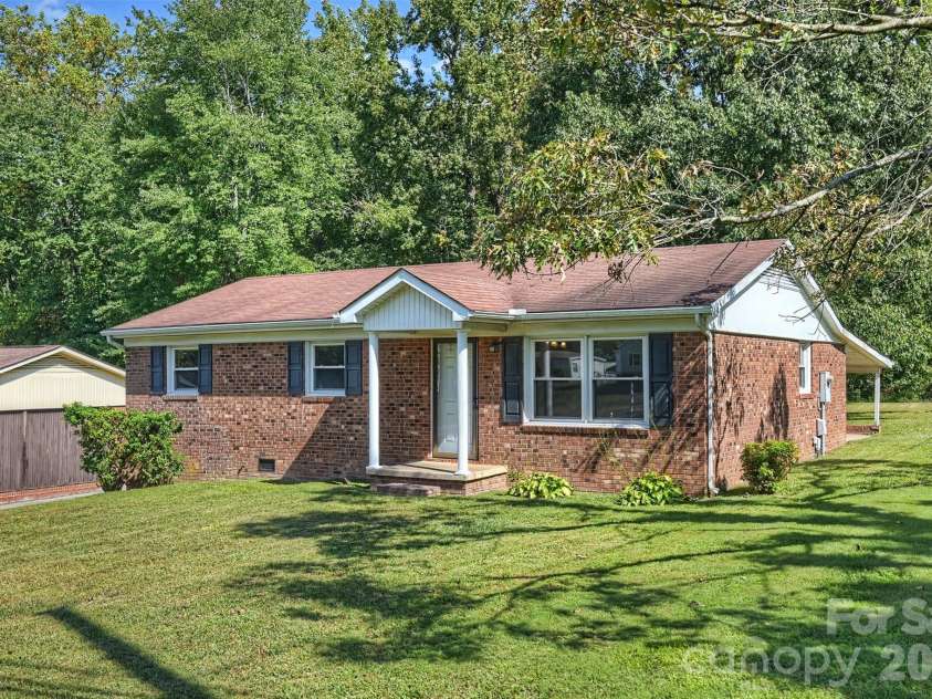535 Little Texas Road, Kannapolis, NC 28083.  MLS# CAR4431009, YatesRealty ID 54666. 