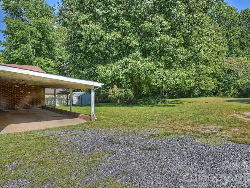 535 Little Texas Road, Kannapolis, NC 28083.  MLS# CAR4431009, YatesRealty ID 54666. 