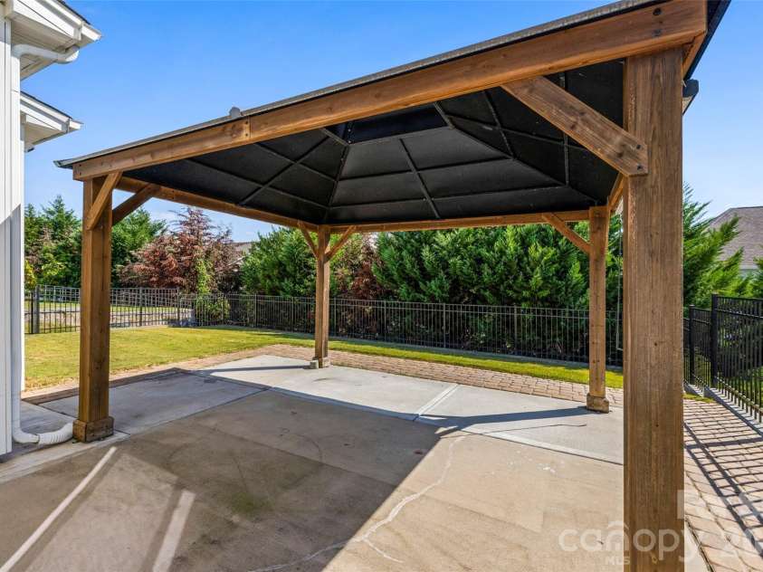 1361 Rainier Drive, Fort Mill, SC 29708.  MLS# CAR4425776, YatesRealty ID 54667. 