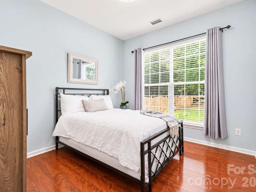 8728 Fieldcroft Drive, Charlotte, NC 28277.  MLS# CAR4427939, YatesRealty ID 54669. First Floor Bedroom