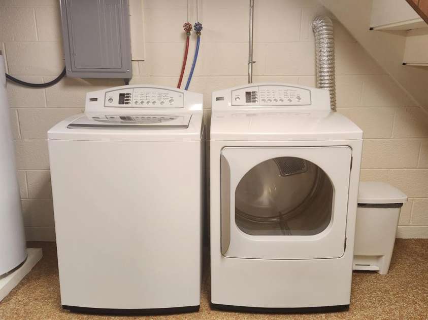 1007 Woodland Street, Valdese, NC 28690.  MLS# CAR4429584, YatesRealty ID 54673. Laundry