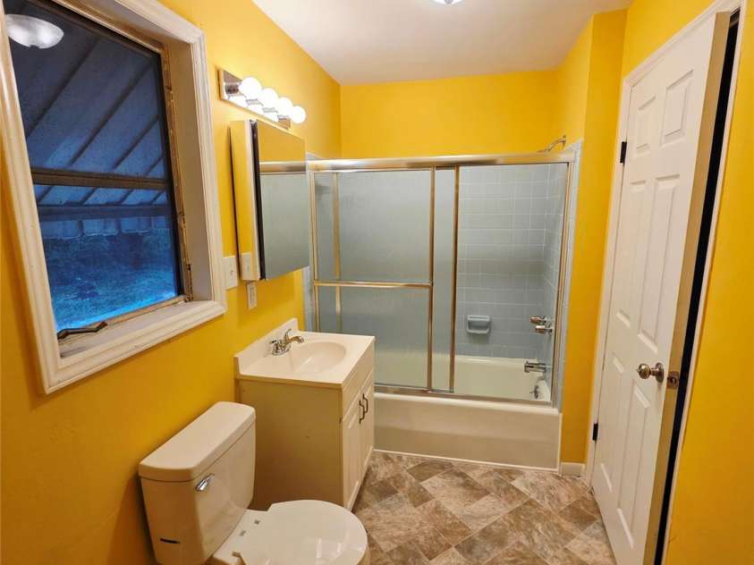 703 Buffalo Lane, Shelby, NC 28150.  MLS# CAR4431027, YatesRealty ID 54674. 