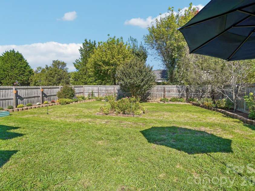 206 Rolling Meadow Road, Fletcher, NC 28732.  MLS# CAR4427765, YatesRealty ID 54675. 
