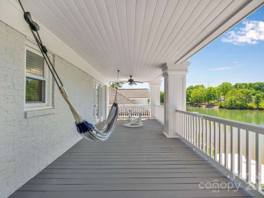 8150 Malibu Pointe Lane, Denver, NC 28037.  MLS# CAR4234717, YatesRealty ID 5468. Back upstairs balcony with direct access to primary and southeast bedroom
