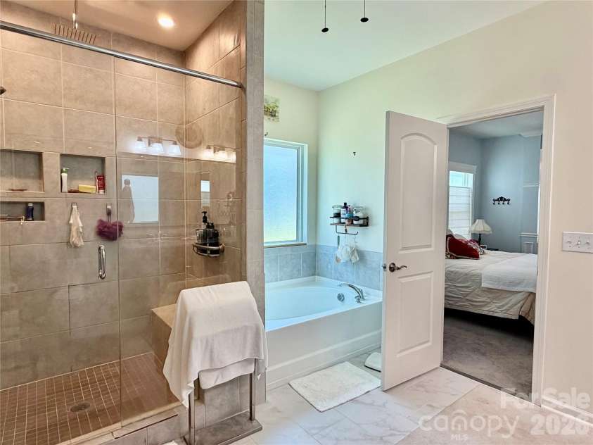 177 Old Harbor Drive, Mount Gilead, NC 27306.  MLS# CAR4430936, YatesRealty ID 54681. 