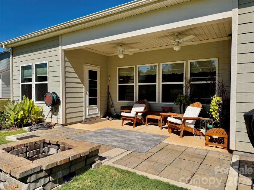 177 Old Harbor Drive, Mount Gilead, NC 27306.  MLS# CAR4430936, YatesRealty ID 54681. 
