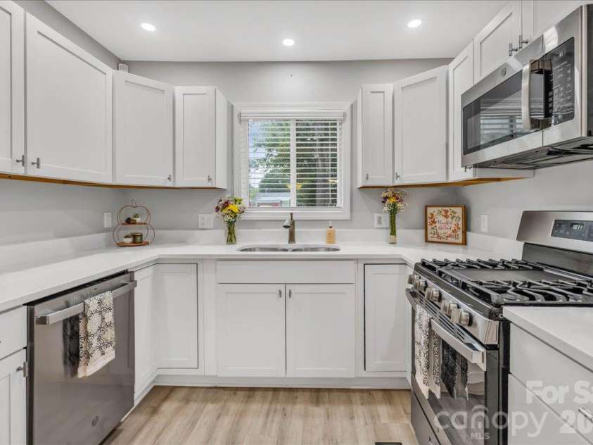 1005 Noles Drive, Mount Holly, NC 28120.  MLS# CAR4430700, YatesRealty ID 54692. 