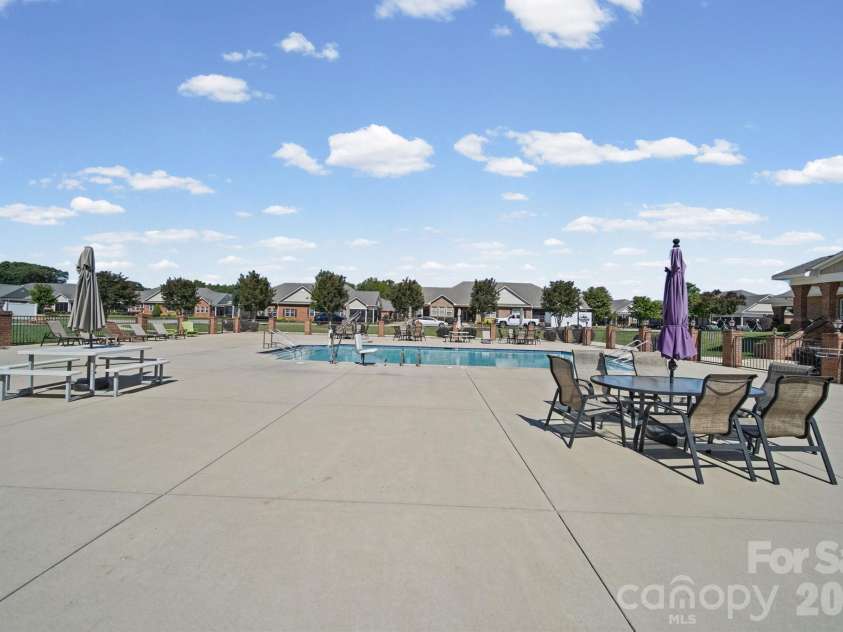 2367 Stardust Court, Denver, NC 28037.  MLS# CAR4429060, YatesRealty ID 54693. Community Pool