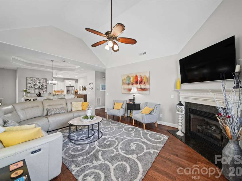 2367 Stardust Court, Denver, NC 28037.  MLS# CAR4429060, YatesRealty ID 54693. Great Room