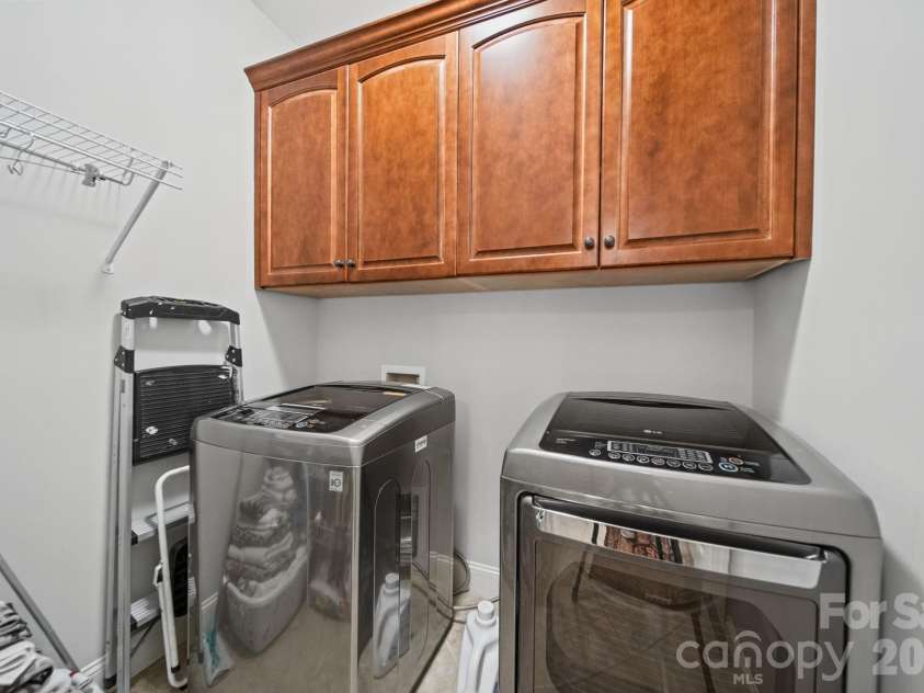 2367 Stardust Court, Denver, NC 28037.  MLS# CAR4429060, YatesRealty ID 54693. Laundry Room