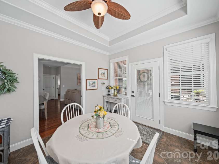 2367 Stardust Court, Denver, NC 28037.  MLS# CAR4429060, YatesRealty ID 54693. Sunroom