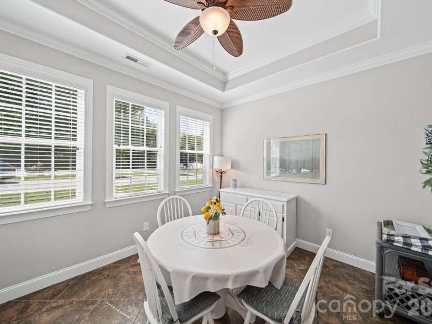 2367 Stardust Court, Denver, NC 28037.  MLS# CAR4429060, YatesRealty ID 54693. Sunroom