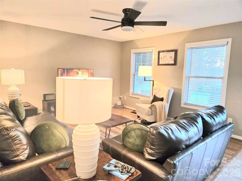 475 Spring Avenue, Newton, NC 28658.  MLS# CAR4430366, YatesRealty ID 54695. 