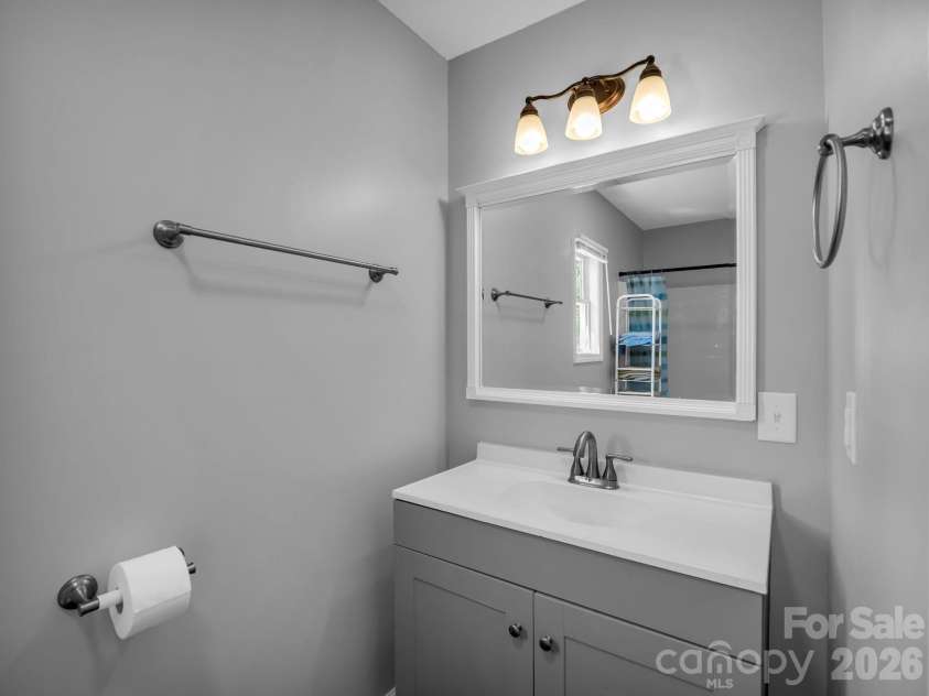 131 Burch Hutchins Road, Forest City, NC 28043.  MLS# CAR4430340, YatesRealty ID 54697. Bath off laundry rm