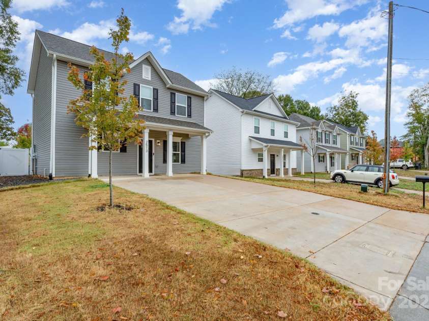 2513 Pruitt Street, Charlotte, NC 28208.  MLS# CAR4317598, YatesRealty ID 547. 