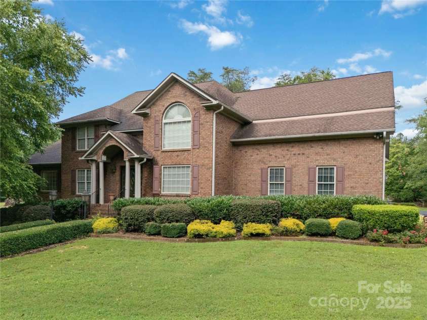 865 Saint Paul Church Road, Clover, SC 29710.  MLS# CAR4279217, YatesRealty ID 5470. 