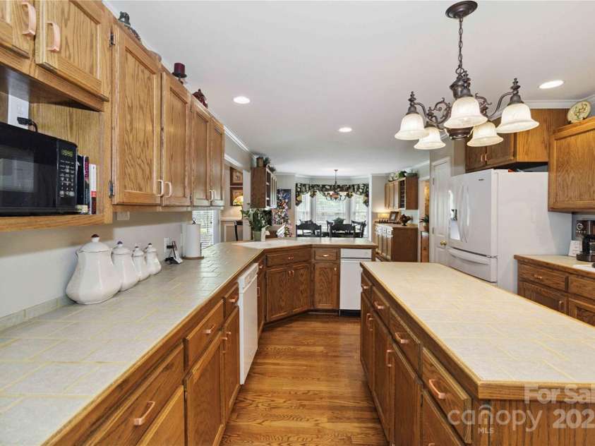 865 Saint Paul Church Road, Clover, SC 29710.  MLS# CAR4279217, YatesRealty ID 5470. 