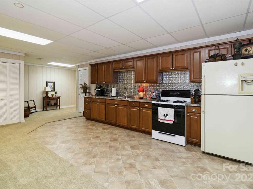 865 Saint Paul Church Road, Clover, SC 29710.  MLS# CAR4279217, YatesRealty ID 5470. 