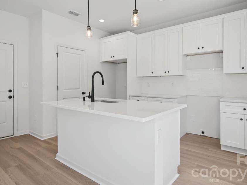 6835 Mint Street, Charlotte, NC 28214.  MLS# CAR4431176, YatesRealty ID 54701. 