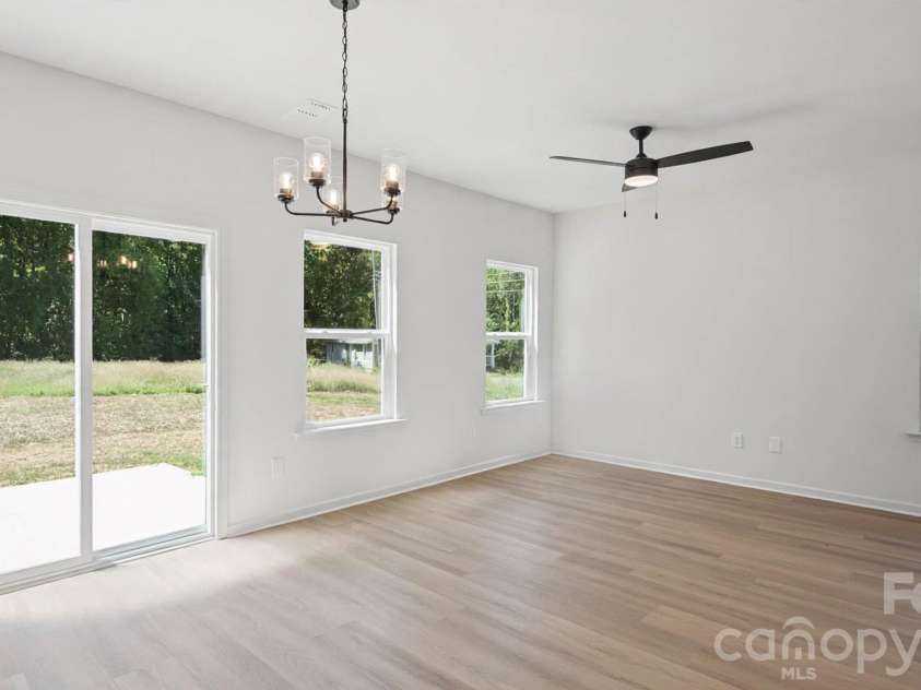 6835 Mint Street, Charlotte, NC 28214.  MLS# CAR4431176, YatesRealty ID 54701. 