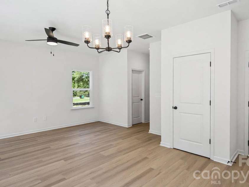 6835 Mint Street, Charlotte, NC 28214.  MLS# CAR4431176, YatesRealty ID 54701. 