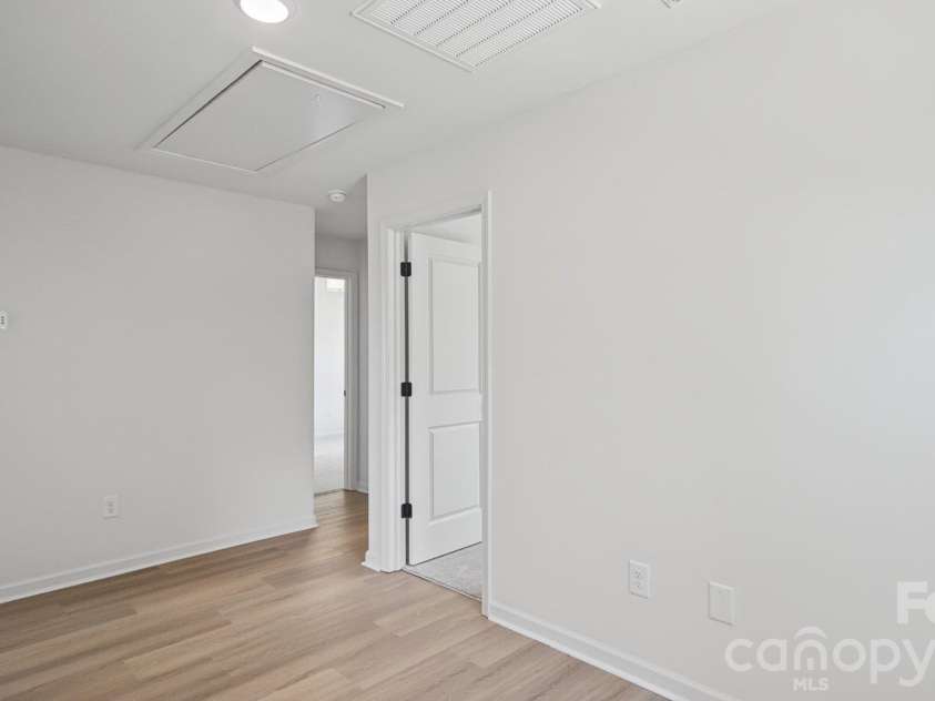 6835 Mint Street, Charlotte, NC 28214.  MLS# CAR4431176, YatesRealty ID 54701. 
