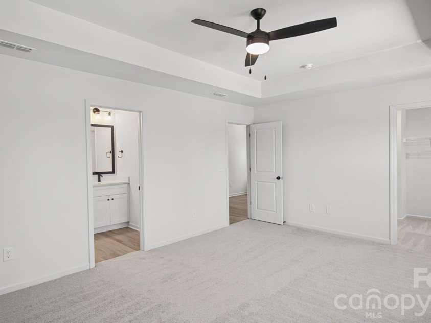 6835 Mint Street, Charlotte, NC 28214.  MLS# CAR4431176, YatesRealty ID 54701. 