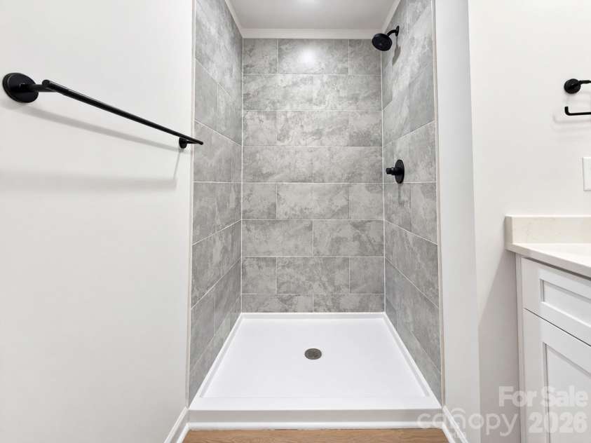 6835 Mint Street, Charlotte, NC 28214.  MLS# CAR4431176, YatesRealty ID 54701. 