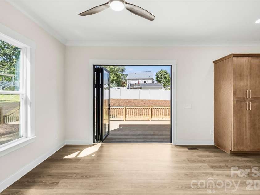 208 Excelsior Street, Belmont, NC 28012.  MLS# CAR4431167, YatesRealty ID 54702. 