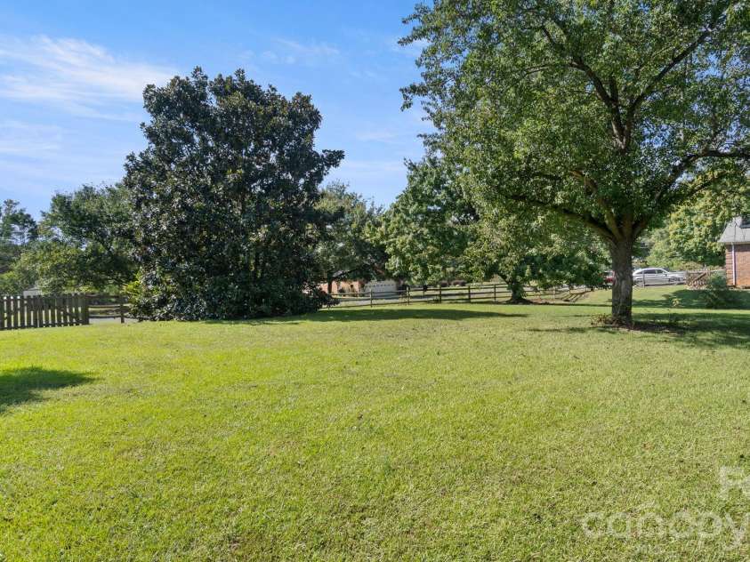 408 Baucom Deese Road, Monroe, NC 28110.  MLS# CAR4430459, YatesRealty ID 54704. 