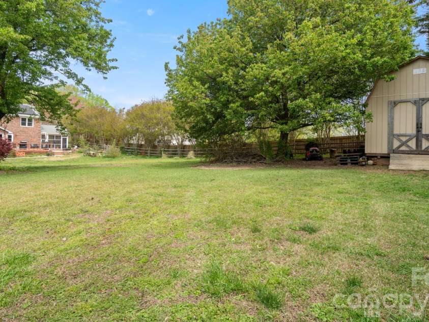 408 Baucom Deese Road, Monroe, NC 28110.  MLS# CAR4430459, YatesRealty ID 54704. 