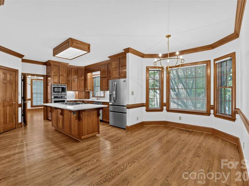 3715 Monique Lane, Charlotte, NC 28210.  MLS# CAR4430980, YatesRealty ID 54707. 