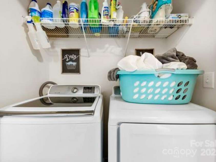 4380 Timberwood Drive, Gastonia, NC 28052.  MLS# CAR4241160, YatesRealty ID 5471. Laundry