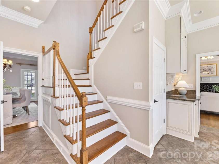 6241 Glynmoor Lakes Drive, Charlotte, NC 28277.  MLS# CAR4358528, YatesRealty ID 5471. 