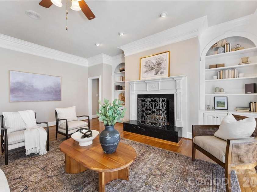 6241 Glynmoor Lakes Drive, Charlotte, NC 28277.  MLS# CAR4358528, YatesRealty ID 5471. 