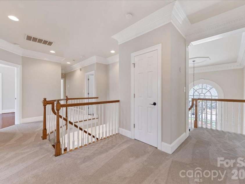 6241 Glynmoor Lakes Drive, Charlotte, NC 28277.  MLS# CAR4358528, YatesRealty ID 5471. 