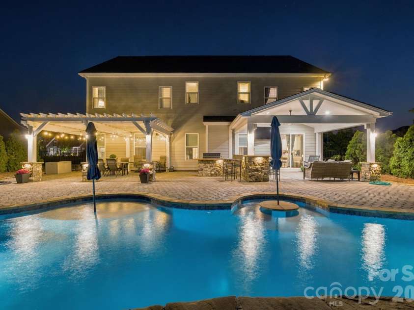 6451 Grovewood Trail, Indian Trail, NC 28079.  MLS# CAR4424620, YatesRealty ID 54710. 