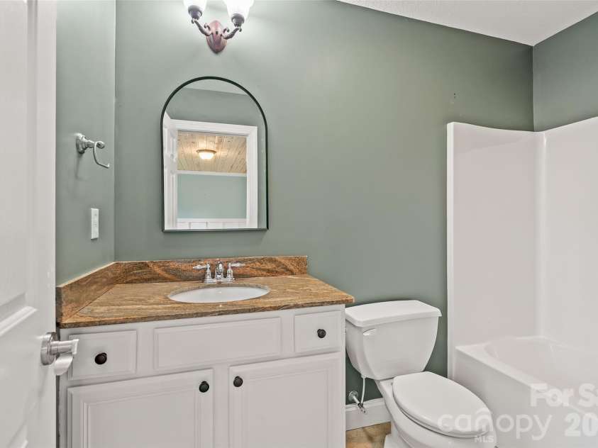 107 Berry Hill Drive, Hendersonville, NC 28791.  MLS# CAR4427900, YatesRealty ID 54711. 