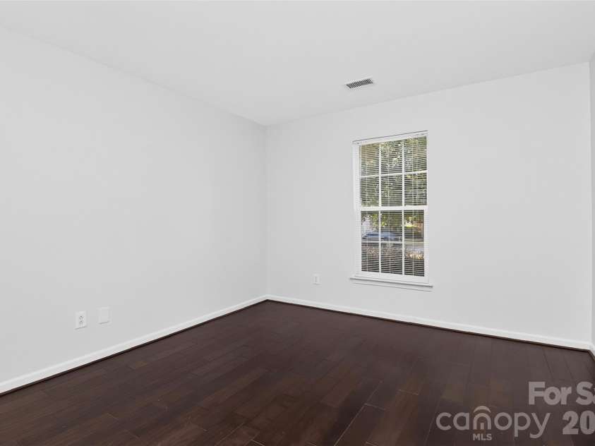 1713 Summit Ridge Lane, Kannapolis, NC 28083.  MLS# CAR4429894, YatesRealty ID 54715. 
