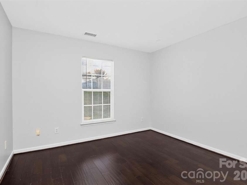 1713 Summit Ridge Lane, Kannapolis, NC 28083.  MLS# CAR4429894, YatesRealty ID 54715. 