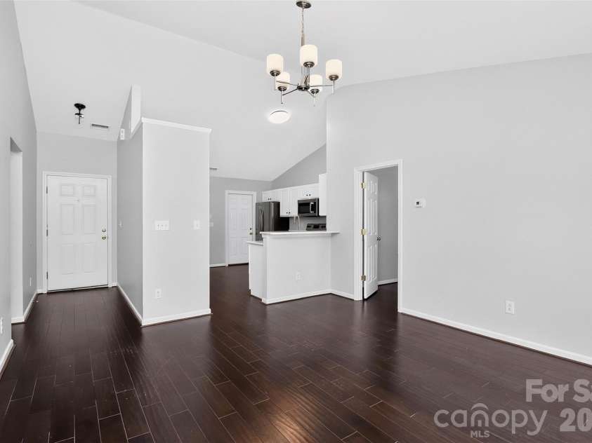 1713 Summit Ridge Lane, Kannapolis, NC 28083.  MLS# CAR4429894, YatesRealty ID 54715. 