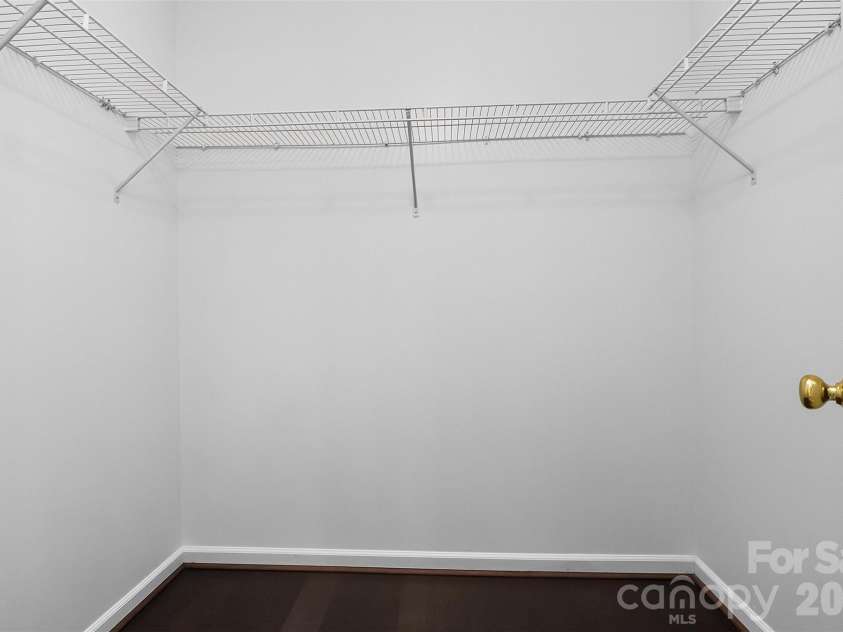 1713 Summit Ridge Lane, Kannapolis, NC 28083.  MLS# CAR4429894, YatesRealty ID 54715. 