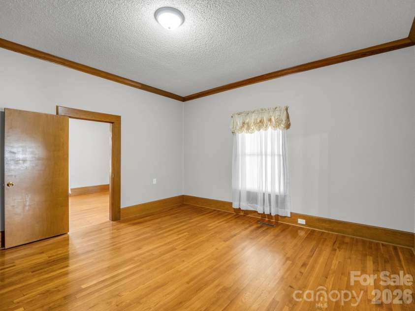 3833 Robert Riding Road, Shelby, NC 28150.  MLS# CAR4429609, YatesRealty ID 54717. 