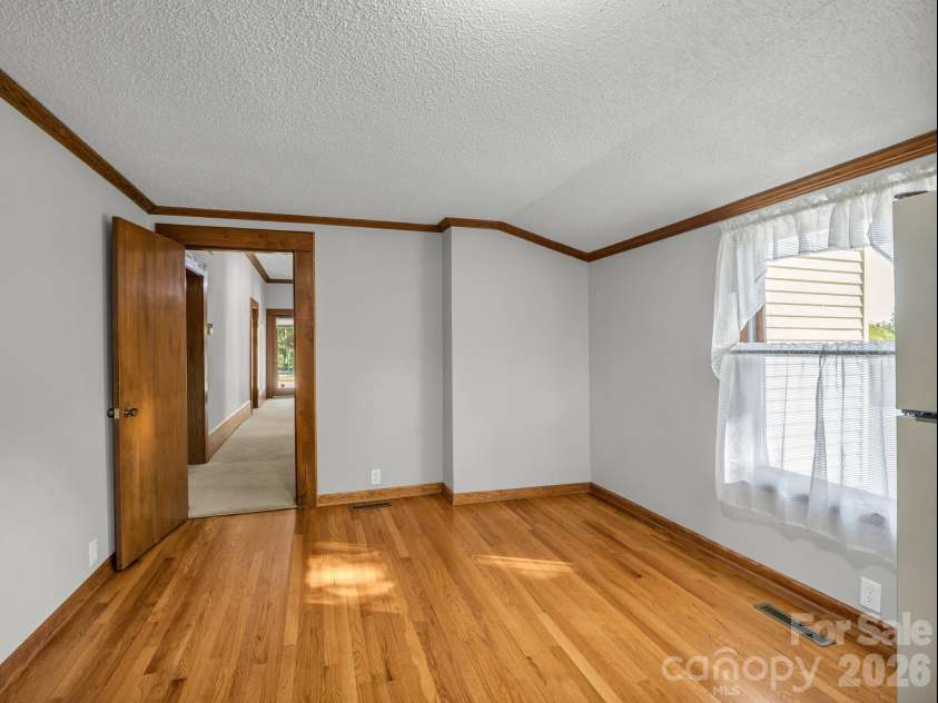 3833 Robert Riding Road, Shelby, NC 28150.  MLS# CAR4429609, YatesRealty ID 54717. 