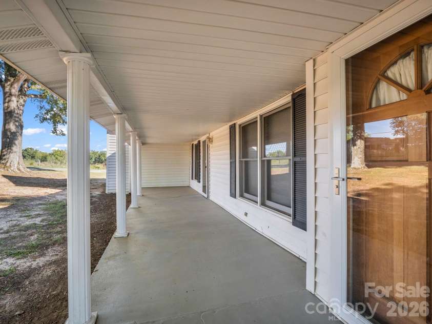 3833 Robert Riding Road, Shelby, NC 28150.  MLS# CAR4429609, YatesRealty ID 54717. 