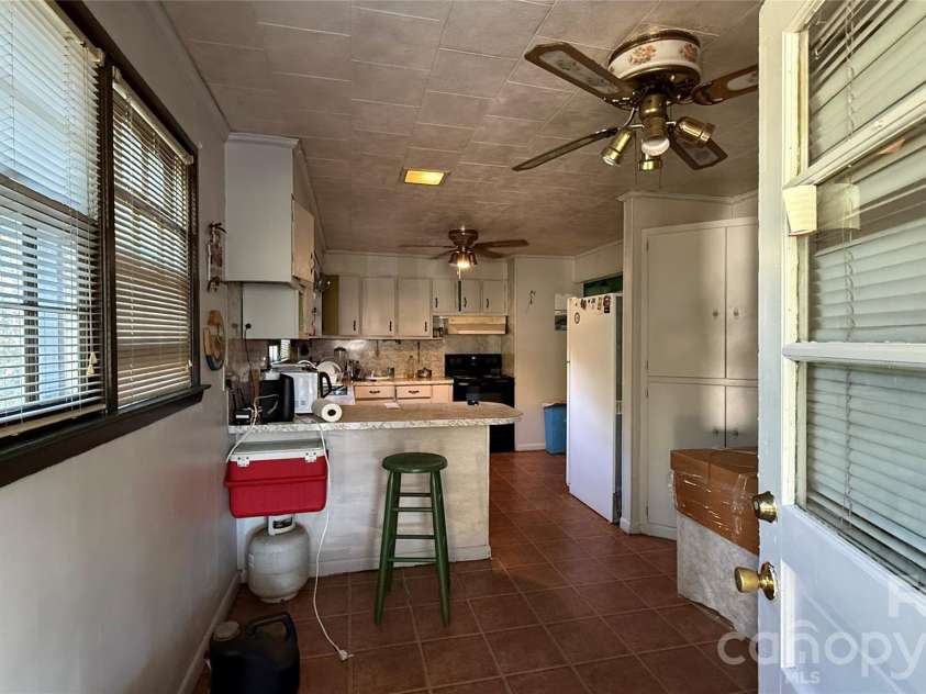 1517 Barcose Street, Lenoir, NC 28645.  MLS# CAR4431203, YatesRealty ID 54718. 